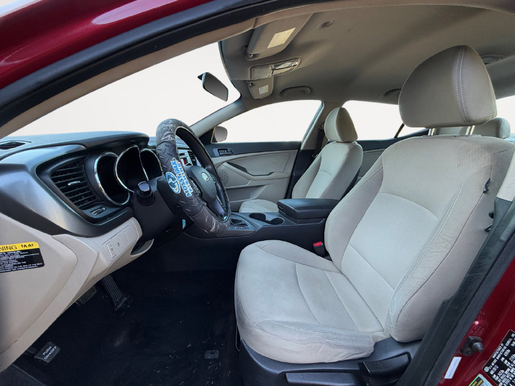 Used 2012 Kia Optima LX FWD image 10