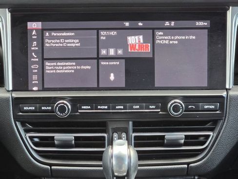 Used 2021 Porsche Macan Base image 22