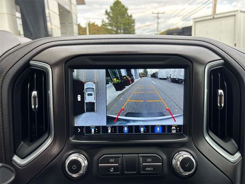 Used 2021 GMC Sierra 1500 AT4 w/ AT4 Value Package image 27