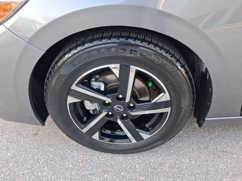 Used 2024 Nissan Sentra SV FWD image 15