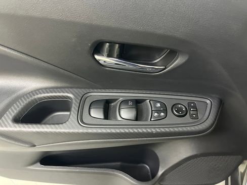 Used 2024 Nissan Versa SV w/ Trunk Package image 50