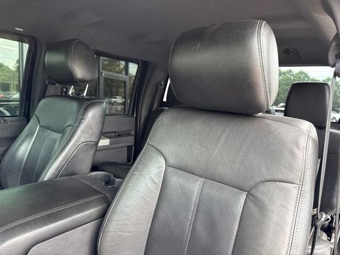 Used 2014 Ford F250 Lariat w/ Chrome Package AWD/4WD image 25