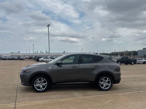 Used 2024 Dodge Hornet R/T AWD/4WD image 14