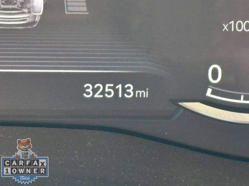 Used 2025 Genesis G70 2.5T AWD/4WD image 26