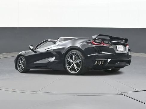 Used 2021 Chevrolet Corvette Stingray Premium Conv w/ Z51 Performance Package RWD image 42