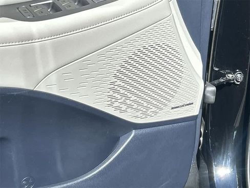 Used 2024 Hyundai Palisade Limited image 23