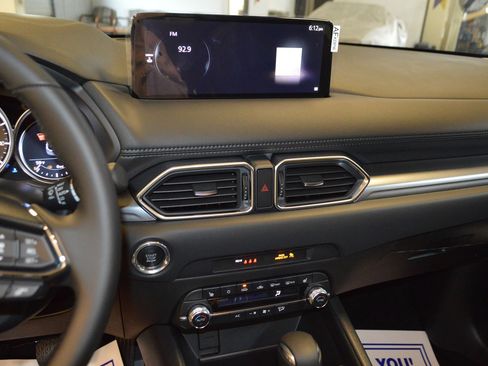 New 2025 MAZDA CX-5 AWD 2.5 S w/ Select Package image 19