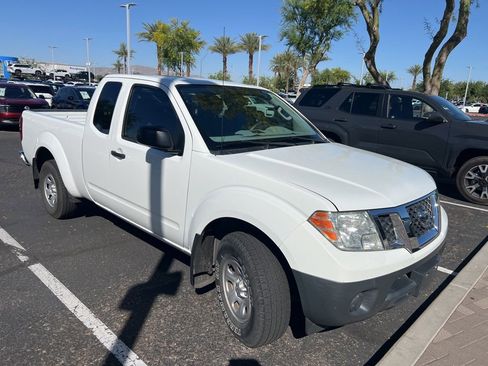 Used 2016 Nissan Frontier S w/ S Preferred Package image 11