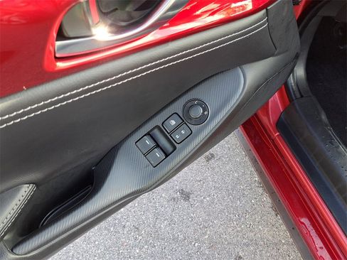 Used 2022 MAZDA MX-5 Miata RF Grand Touring w/ Weather Package image 12