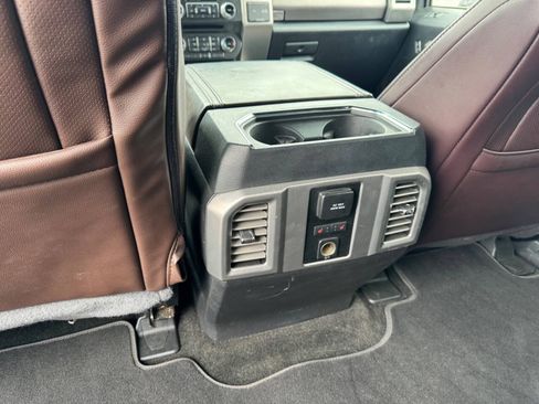 Used 2017 Ford F250 Platinum w/ Platinum Ultimate Package AWD/4WD image 19