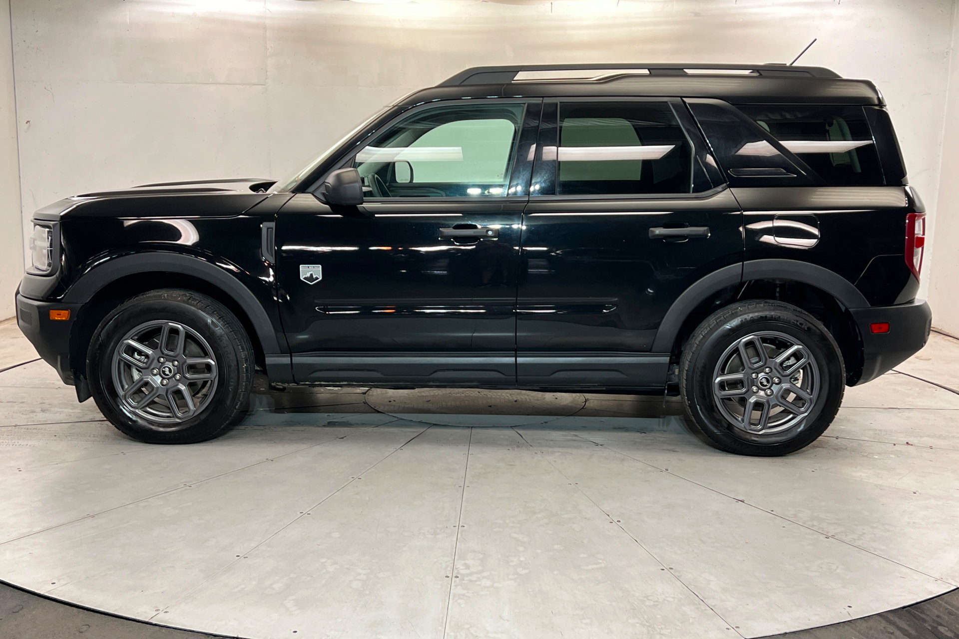 Used 2025 Ford Bronco Sport Big Bend AWD/4WD image 2