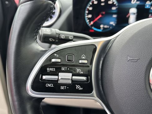 Used 2023 Mercedes-Benz GLA 250 4MATIC image 19