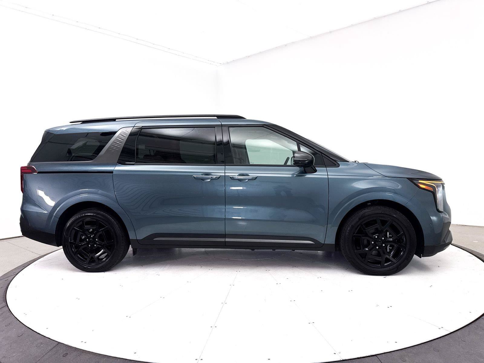 Used 2026 Kia Carnival SX Prestige FWD image 41