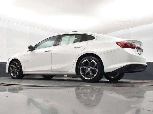 Used 2023 Chevrolet Malibu LT FWD image 12