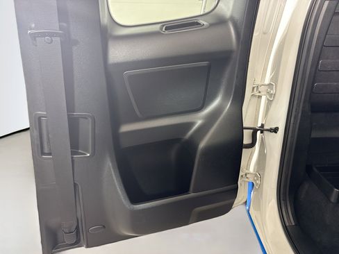 Used 2021 Toyota Tacoma SR image 27