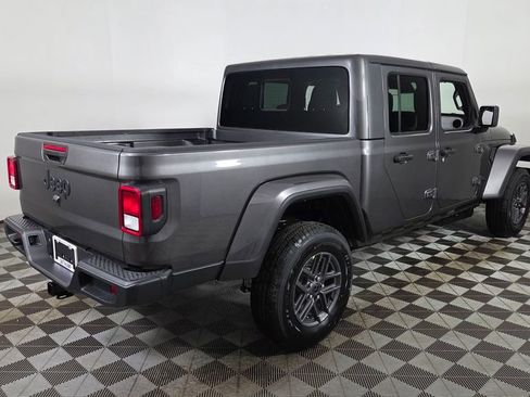 New 2026 Jeep Gladiator Sport AWD/4WD image 7