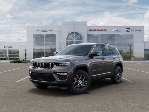 New 2025 Jeep Grand Cherokee Limited w/ Trailer Tow Package image 3