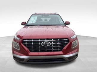 New 2026 Hyundai Venue SEL video 2