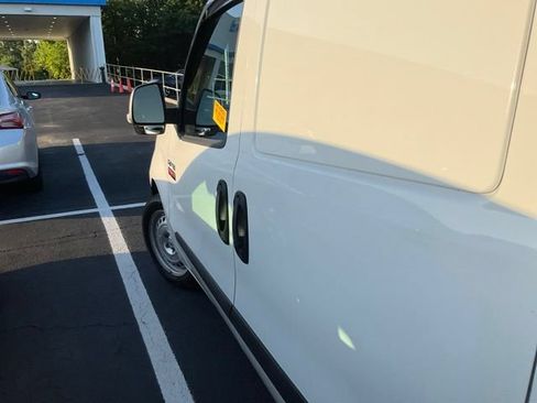Used 2018 RAM ProMaster City Tradesman FWD image 9