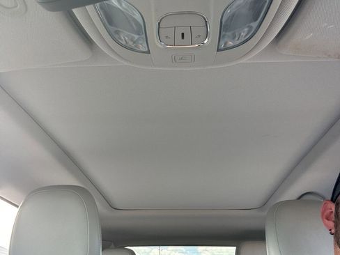 Used 2018 Jeep Compass Limited w/ Navigation Group image 12