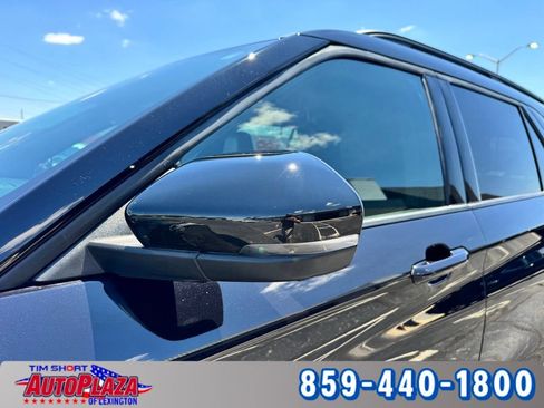 Used 2025 Ford Explorer ST-Line w/ ST-Line Street Pack AWD/4WD image 18