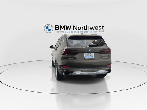 New 2026 BMW X5 xDrive50e AWD/4WD image 13