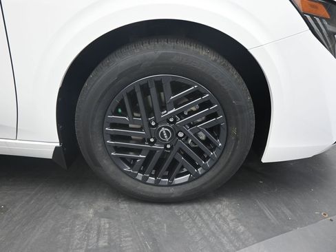 New 2026 Nissan Sentra SV image 22