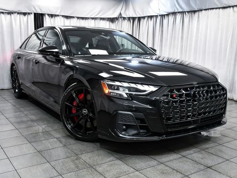 Used 2023 Audi S8 w/ S8 Executive Package AWD/4WD image 3