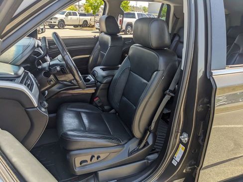 Used 2019 GMC Yukon SLT w/ Open Road Package RWD image 38