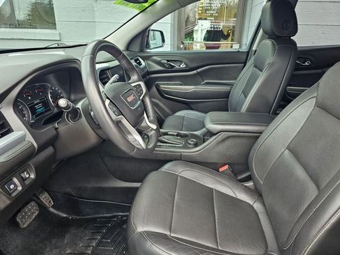 Used 2017 GMC Acadia SLT image 19