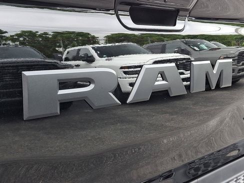 New 2026 RAM 1500 Big Horn AWD/4WD image 19