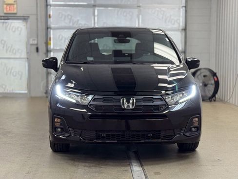 Used 2025 Honda Odyssey Sport-L image 2