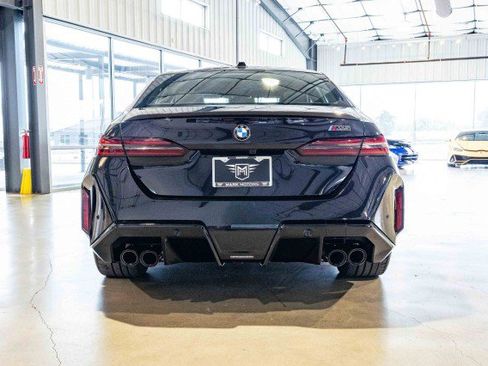 Used 2025 BMW M5 w/ Carbon Package image 6