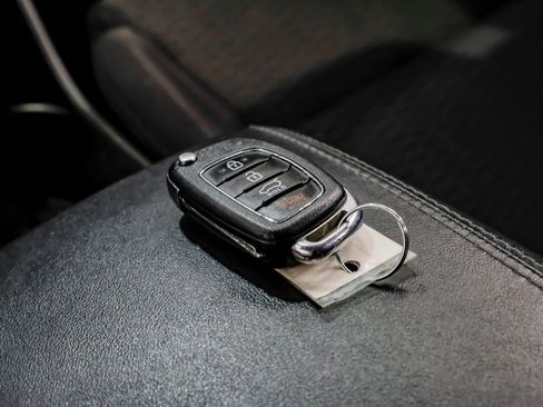 Used 2019 Hyundai Tucson SE image 63