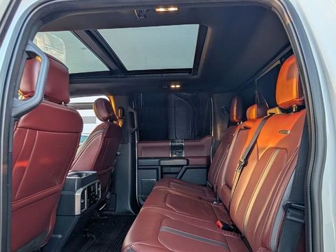 Used 2022 Ford F450 Platinum image 8