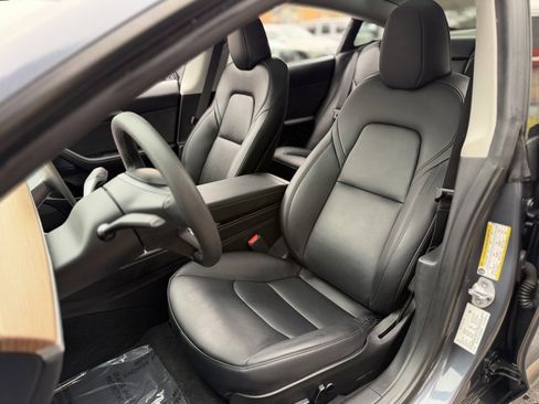 Used 2023 Tesla Model 3 Performance image 26