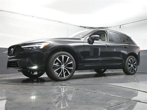Used 2025 Volvo XC60 B5 Plus w/ Protection Package Premier image 35
