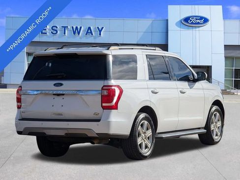 Used 2020 Ford Expedition XLT w/ Equipment Group 202A image 4