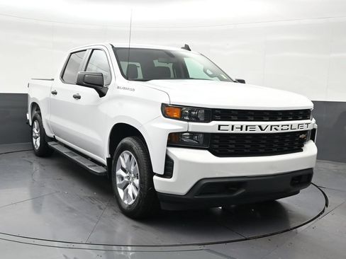 Used 2020 Chevrolet Silverado 1500 Custom w/ Custom Value Package RWD image 8