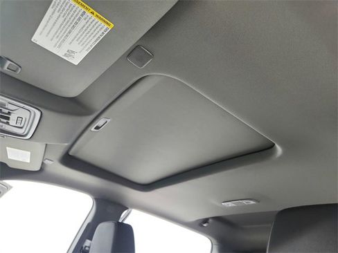 New 2026 GMC Sierra 1500 SLT w/ SLT Premium Plus Package image 23