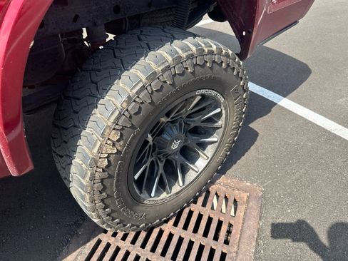 Used 2019 Ford F150 Lariat AWD/4WD image 6