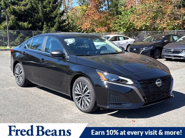 New 2026 Nissan Altima 2.5 SV FWD image 1