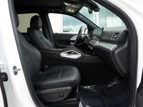 Used 2025 Mercedes-Benz GLE 350 4MATIC image 23