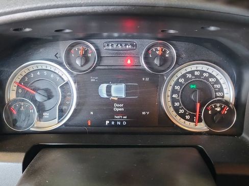 Used 2018 RAM 1500 Big Horn AWD/4WD image 7