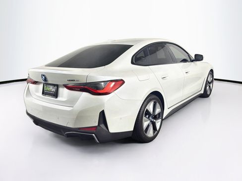 Used 2022 BMW i4 eDrive40 w/ Premium Package RWD image 9