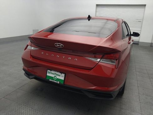 Used 2023 Hyundai Elantra SEL w/ Convenience Package image 7