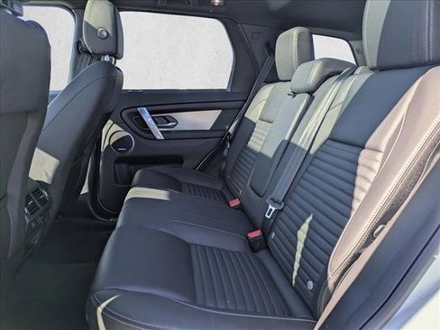 Certified 2024 Land Rover Discovery Sport Dynamic SE AWD/4WD image 20