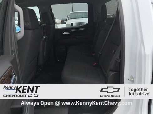 Used 2024 GMC Sierra 1500 Elevation image 27