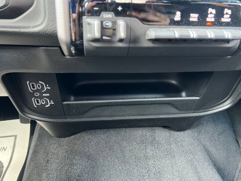 Used 2026 RAM 2500 Big Horn AWD/4WD image 30