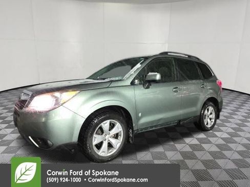 Used 2015 Subaru Forester 2.5i Premium w/ All-Weather Package image 7
